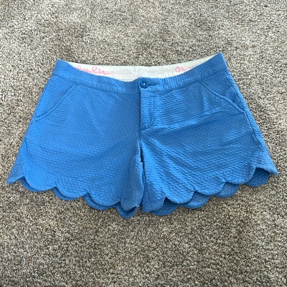 Lilly Pulitzer Pants - Lilly Pullitzer Buttercup Scallop Shorts